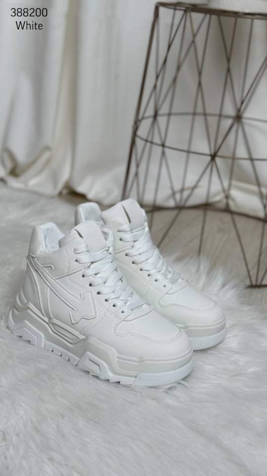 Кросівки жіночі (опт) 388200